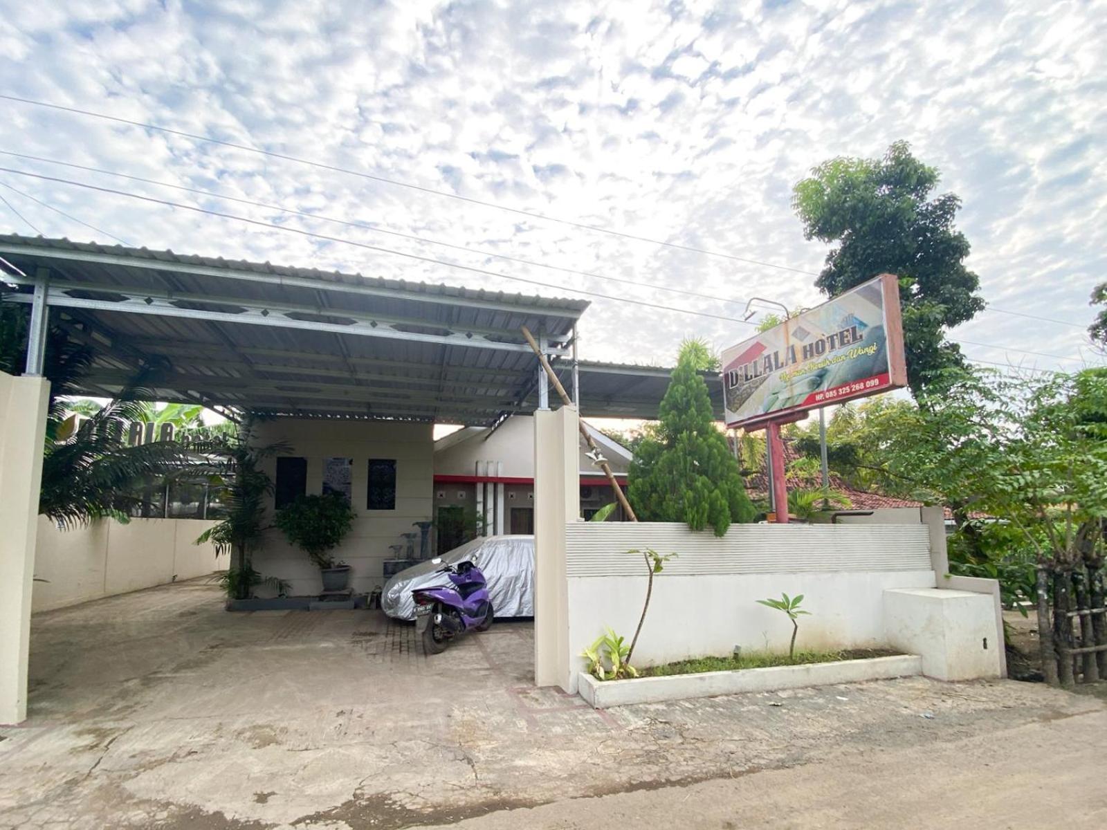 Reddoorz Near Pantai Idola Banyutowo Hotel D'Llala Pati Exterior photo